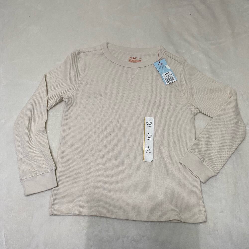 NWT Cat& Jack Long Sleeve Beige T-Shirt Boy Size S (6/7)